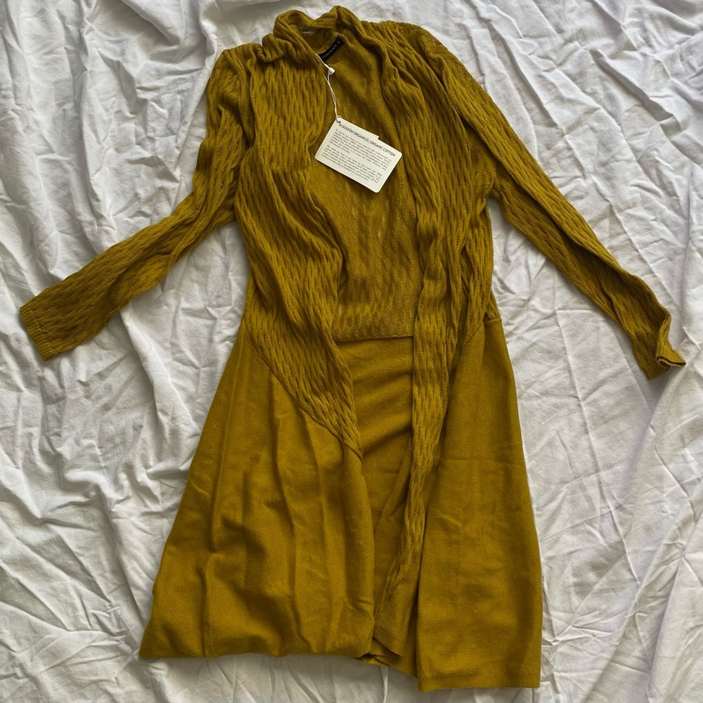 Light-weight Knit Cardigan